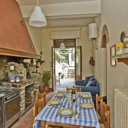 Residenza Ruggini Villa Florens Rum bild